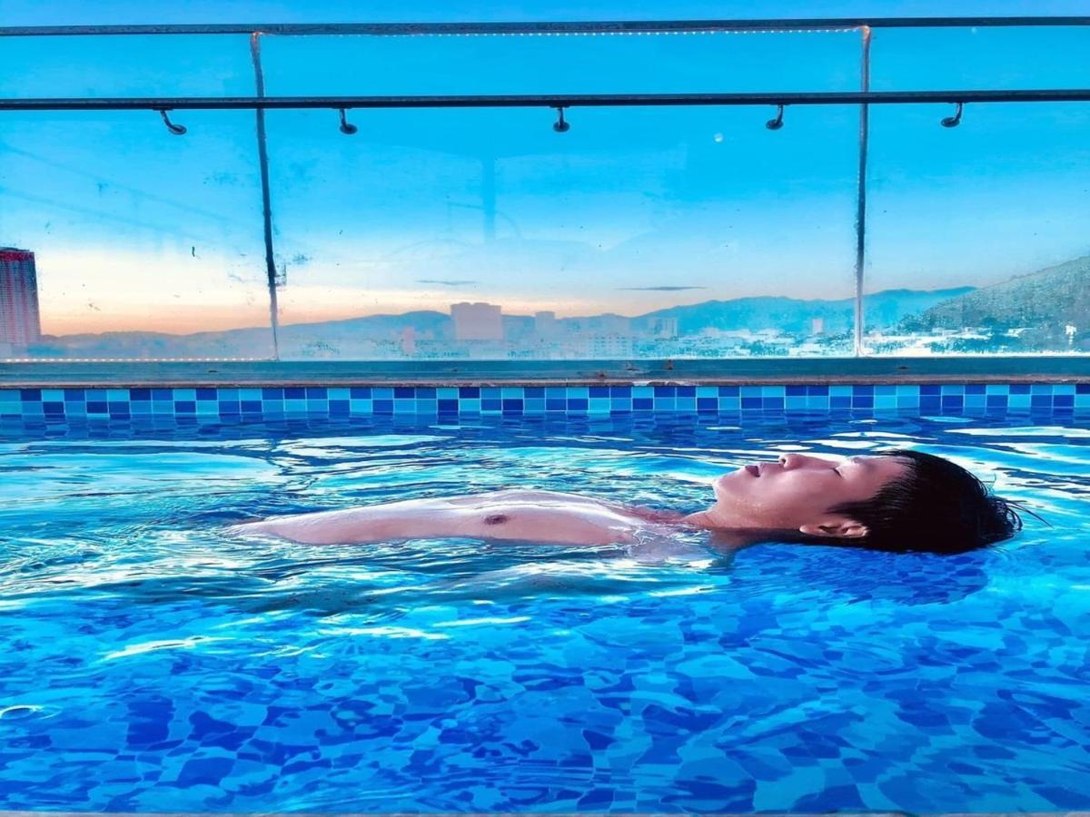 Mega Light Hotel Nha Trang Luaran gambar