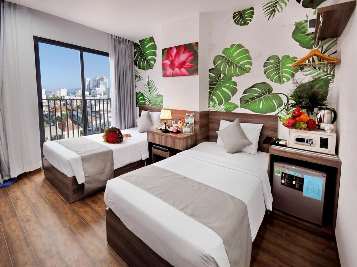 Mega Light Hotel Nha Trang Luaran gambar