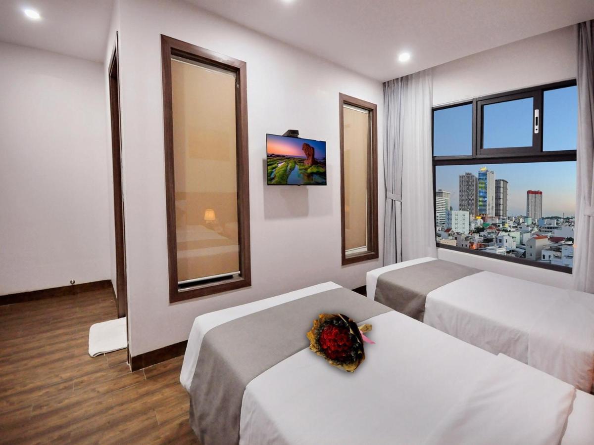Mega Light Hotel Nha Trang Luaran gambar